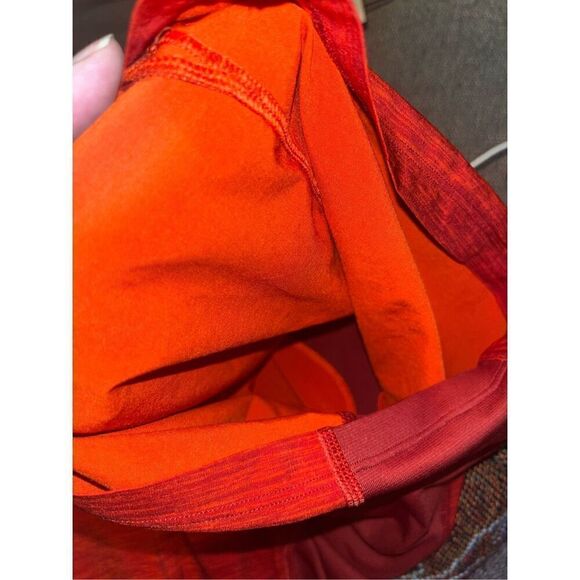 Men’s Lululemon Red Pace Breaker Shorts Size Small No Liner - Picture 4 of 4